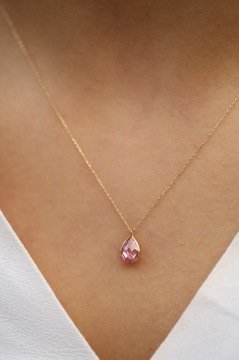 Altın Renkli Taşlı Damla Kolye Pembe