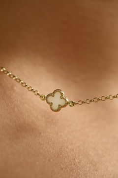 Beyaz Taşlı Altın Kolye