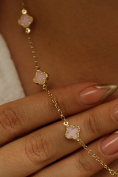 Pembe Taşlı Altın Kolye