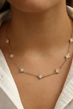 Pembe Taşlı Altın Kolye