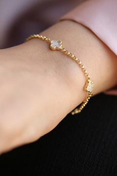 Sedefli Beyaz Yonca Bileklik