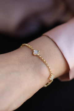 Sedefli Beyaz Yonca Bileklik