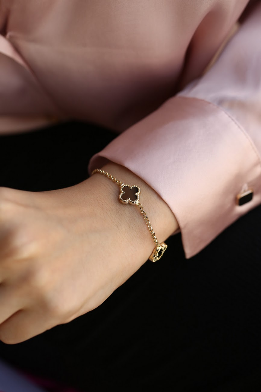 Siyah Yonca Bileklik