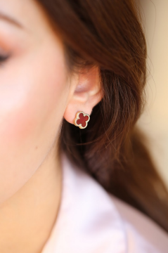 Yonca Bordo Altın Küpe