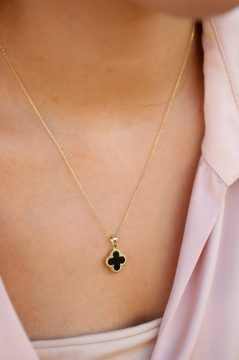 Siyah Yonca Altın Kolye