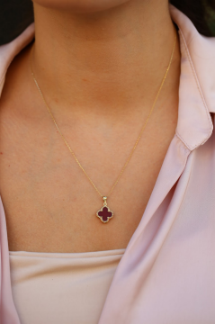 Bordo Yonca Altın Kolye