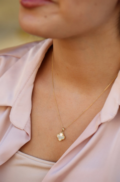 Sedefli Beyaz Altın Kolye