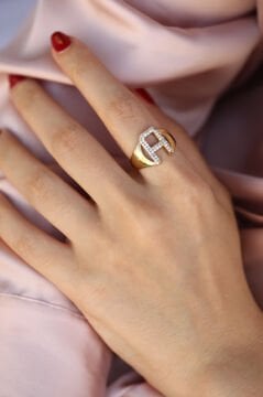 Harfli Altın Bileklik