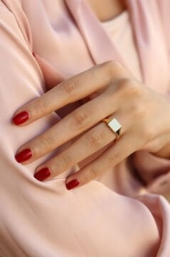 Kare Şovalye Altın Yüzük