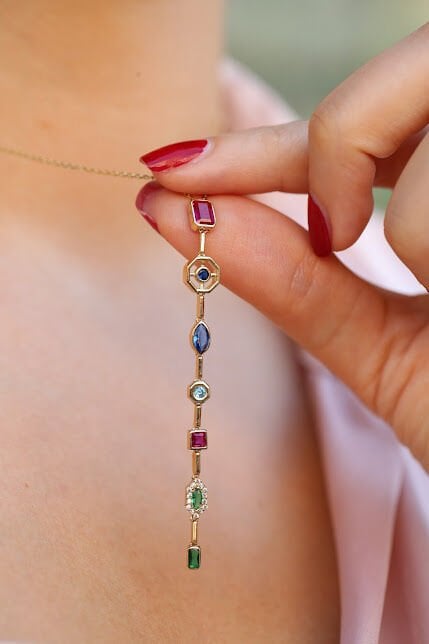 Renkli Taşlı Altın Kolye