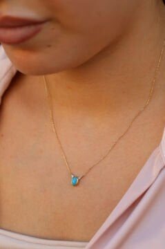 Firüze Taşlı Altın Kolye