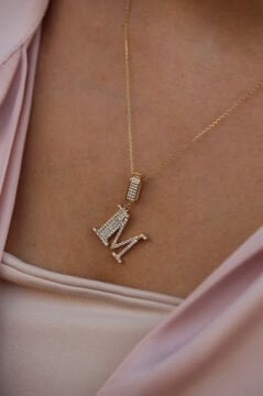 Harfli Baget Altın Kolye